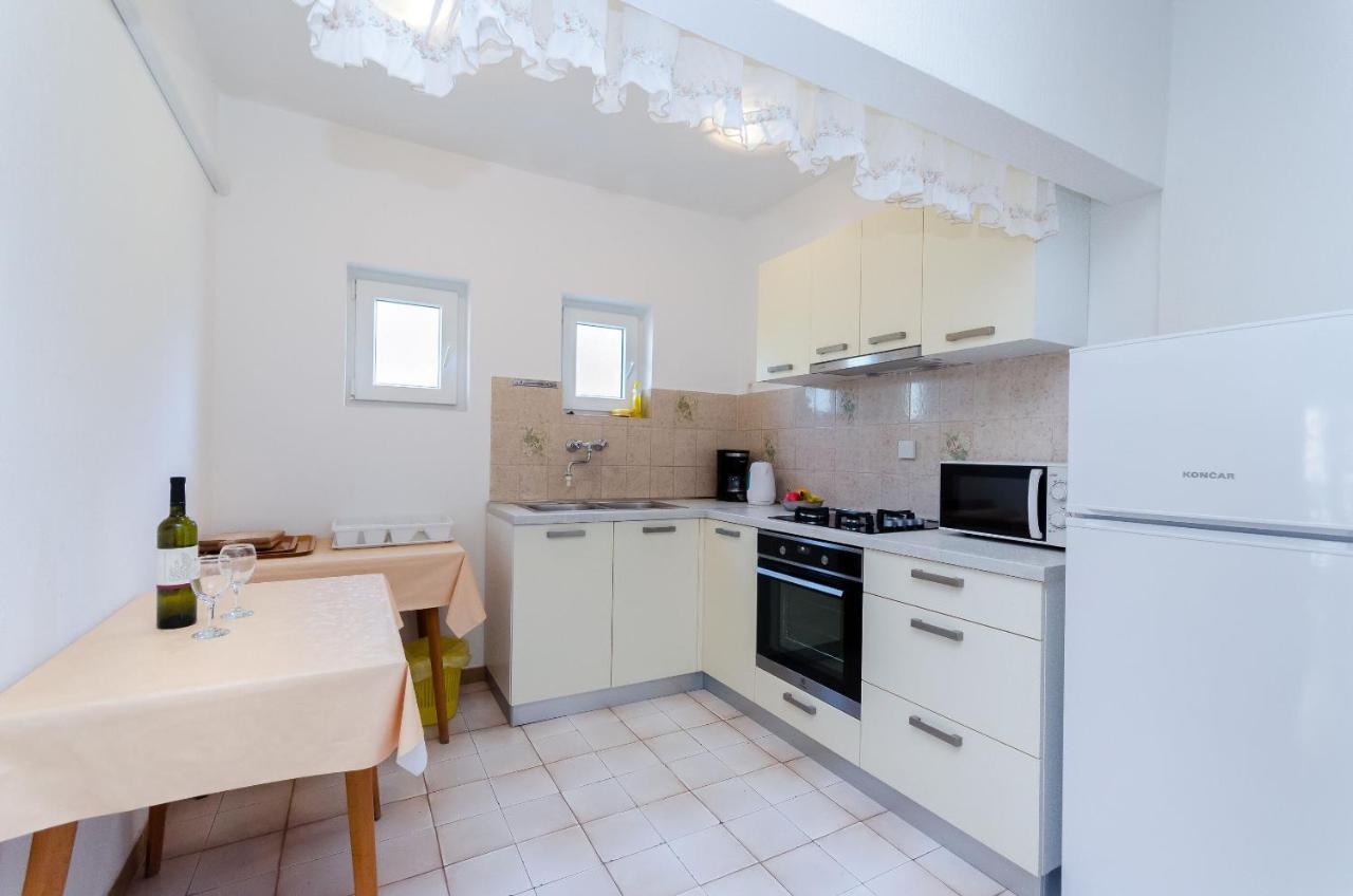 Apartments Luce Lopar Extérieur photo